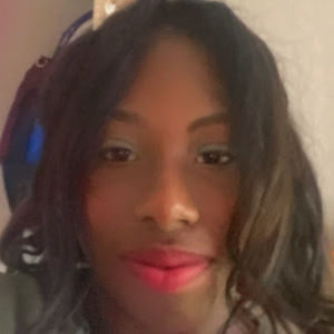 Meet your Posher, Gabrielle